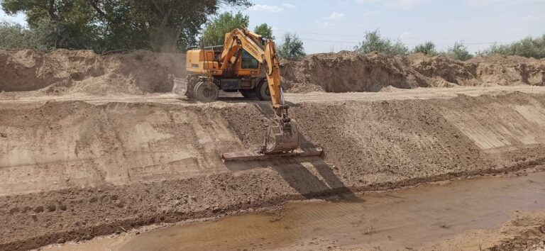 R9a6PwpYJxk9sqVYJIwI0x8aQme5AQFPy9h5xSqk